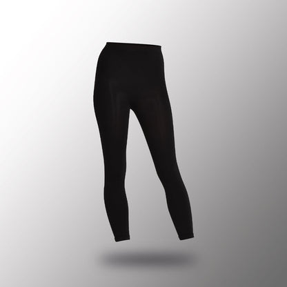 Legging effet sculptant sous fond gris